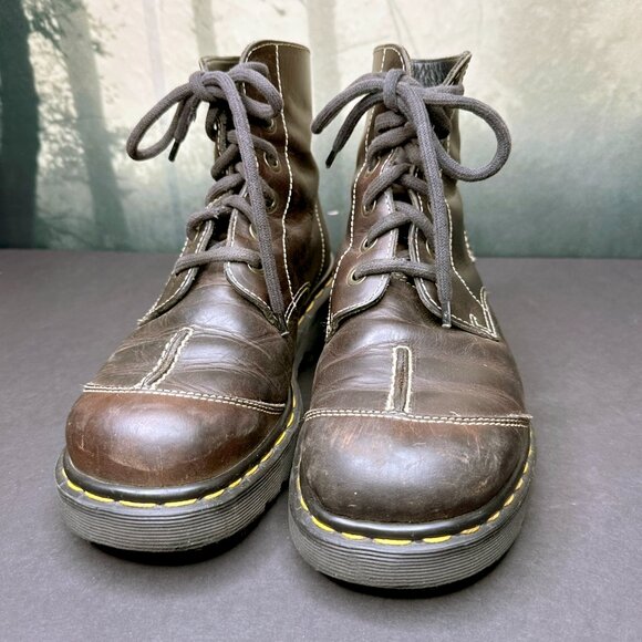 Dr Martens ENGLAND Ankle Boots Vintage Lace Up Brown Leather US 8 UK 6 eye 90s - Picture 3 of 12